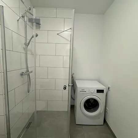 Moderne Komfort New Ment, Near Messe Apartamento *